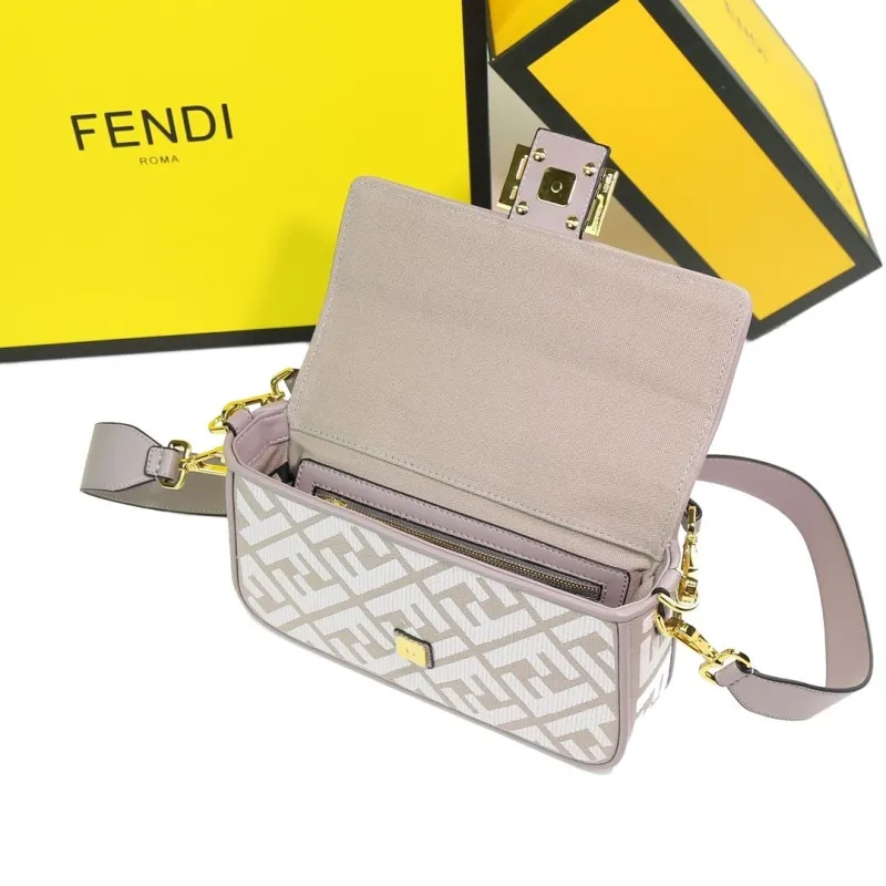 Fendi Gray Baguette Shoulder Bag - Image 9
