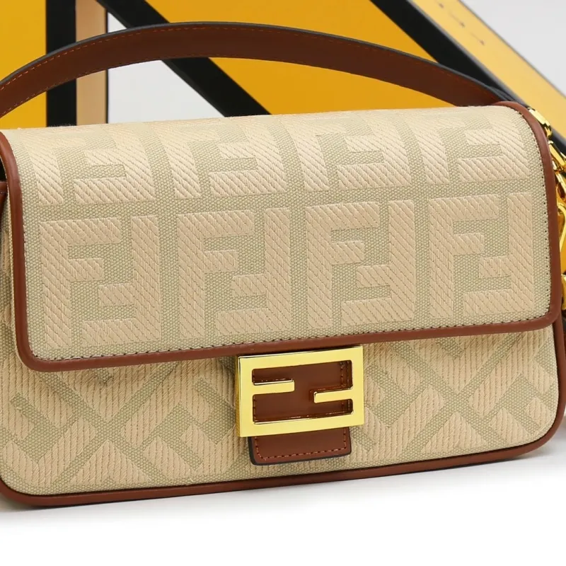 Fendi Beige Baguette Crossbody Bag - Image 6