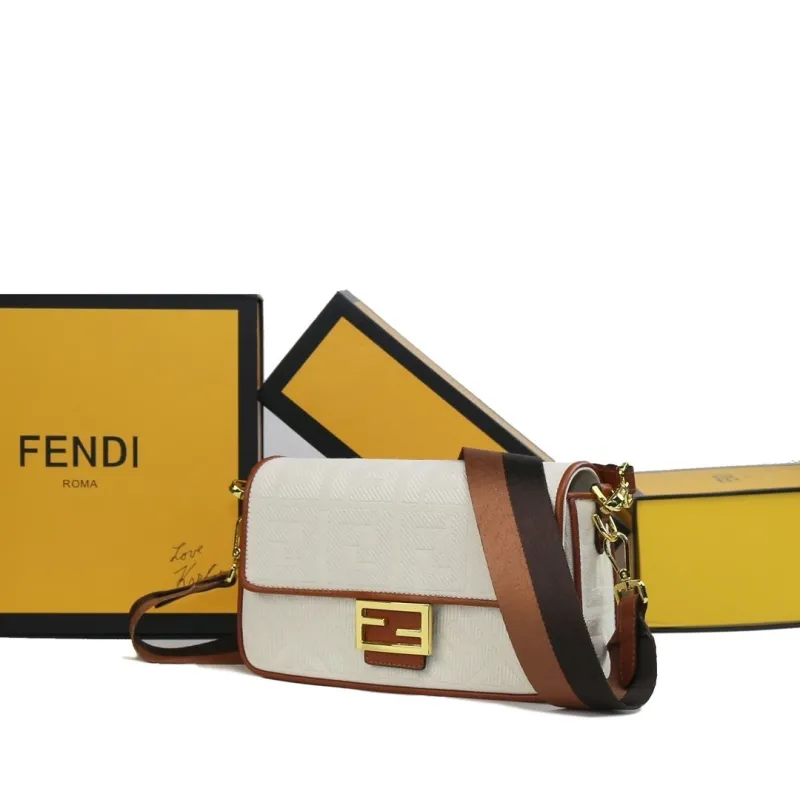 Fendi White Baguette Shoulder Bag 281 - Image 5