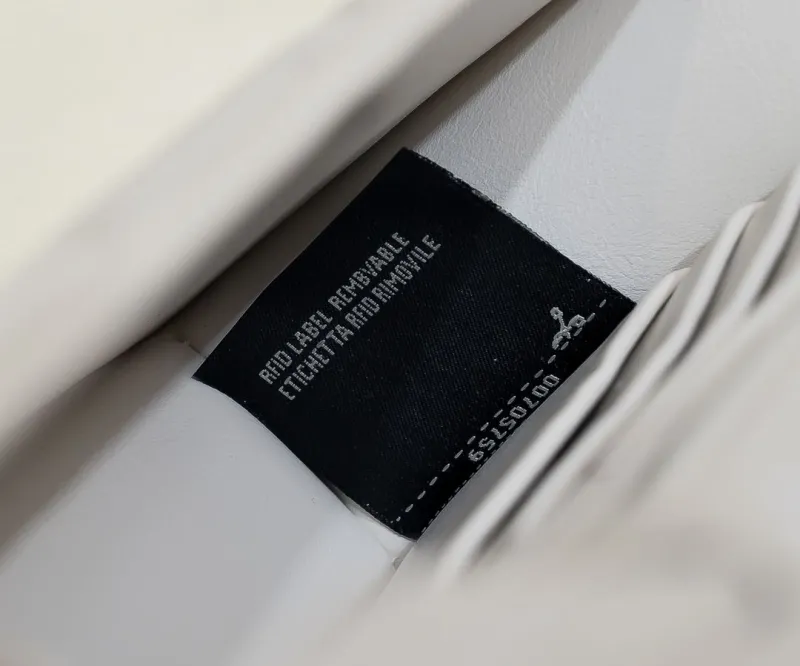 Fendi White Baguette Shoulder Bag - Image 7