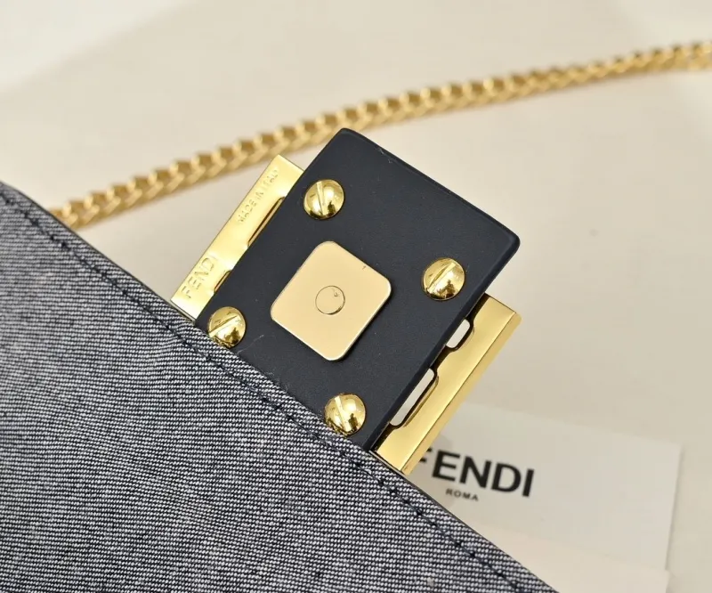 Fendi Baguette Denim Shoulder Bag - Image 7