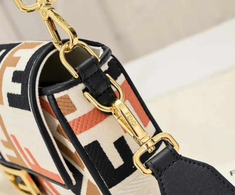 Fendi Multicolor Baguette Bag 307 - Image 4