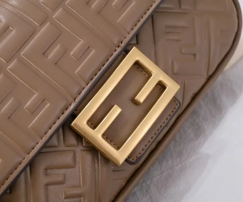 Fendi Brown Baguette Shoulder Bag 314 - Image 3