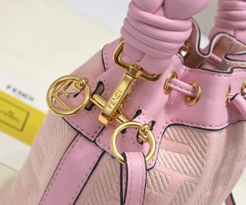 Fendi Pink Bucket Bag - Image 3
