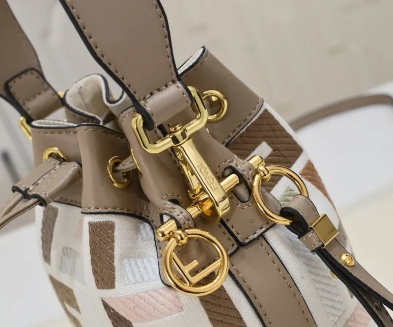 Fendi Multi-Color FF Logo Bucket Bag - Image 3