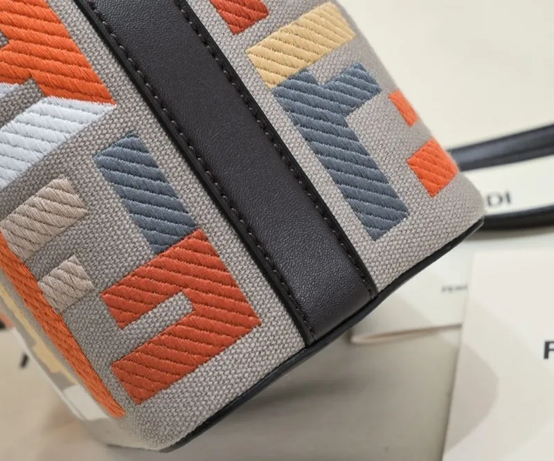 Fendi Multicolor Canvas Bucket Bag - Image 5