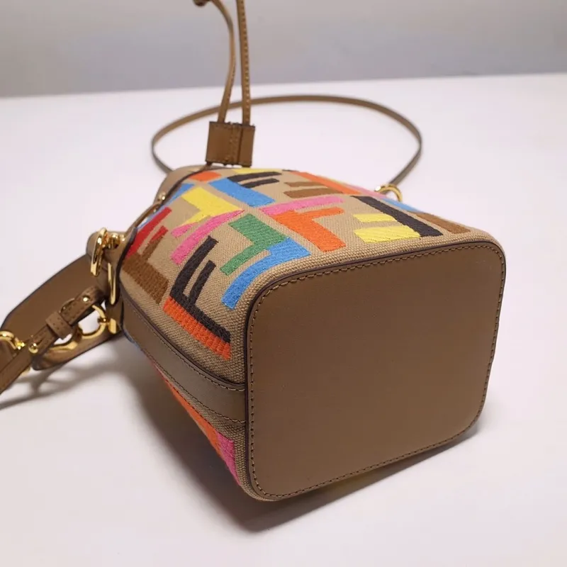 Fendi Multicolor Crossbody Bucket Bag 60 - Image 4