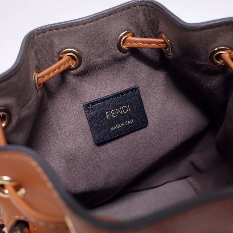 Fendi Brown Leather Bucket Bag - Image 9