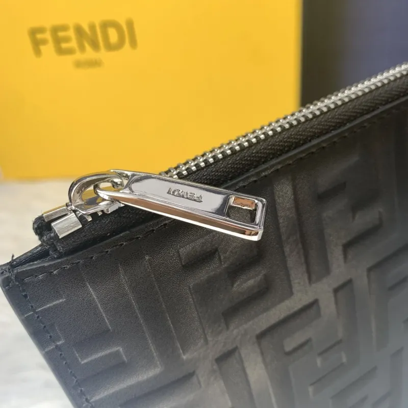 Fendi Black FF Logo Clutch Bag - Image 5