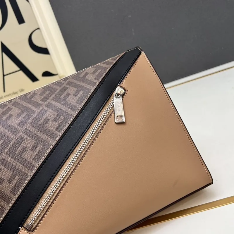 Fendi TT491 Brown Black Clutch Bag - Image 4