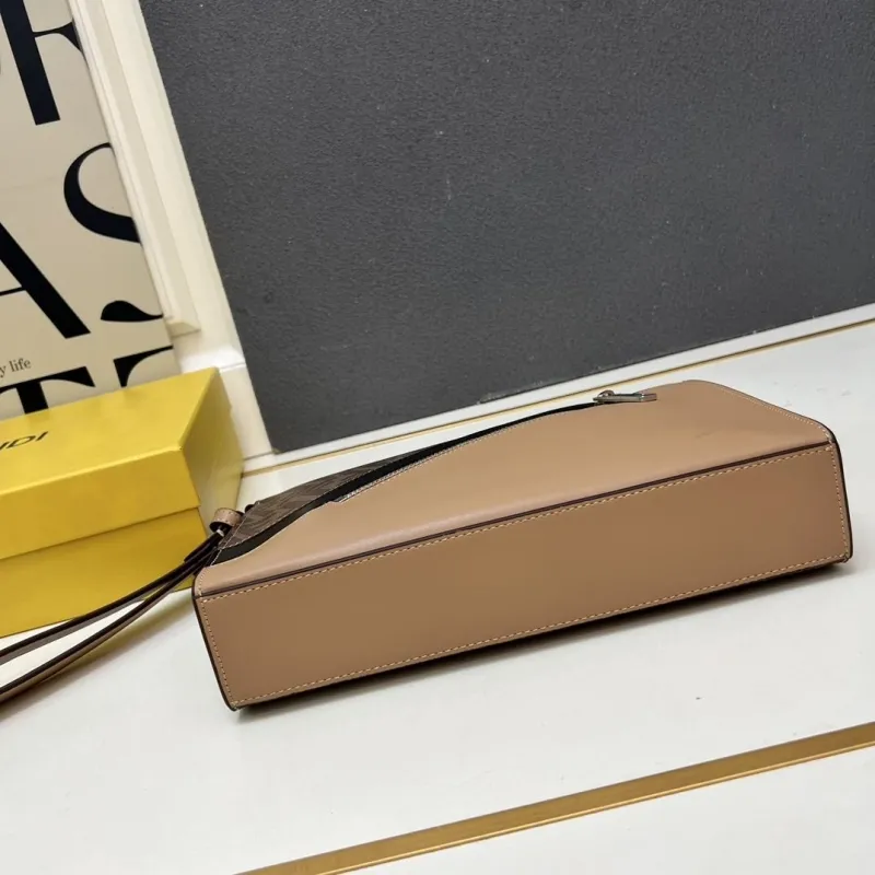 Fendi TT491 Brown Black Clutch Bag - Image 6