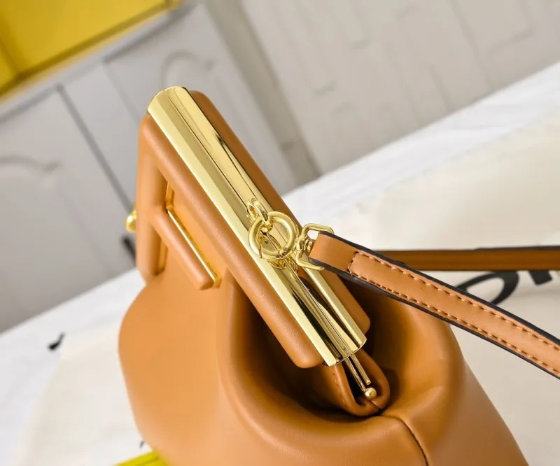 Fendi First Tan Leather Shoulder Bag - Image 3