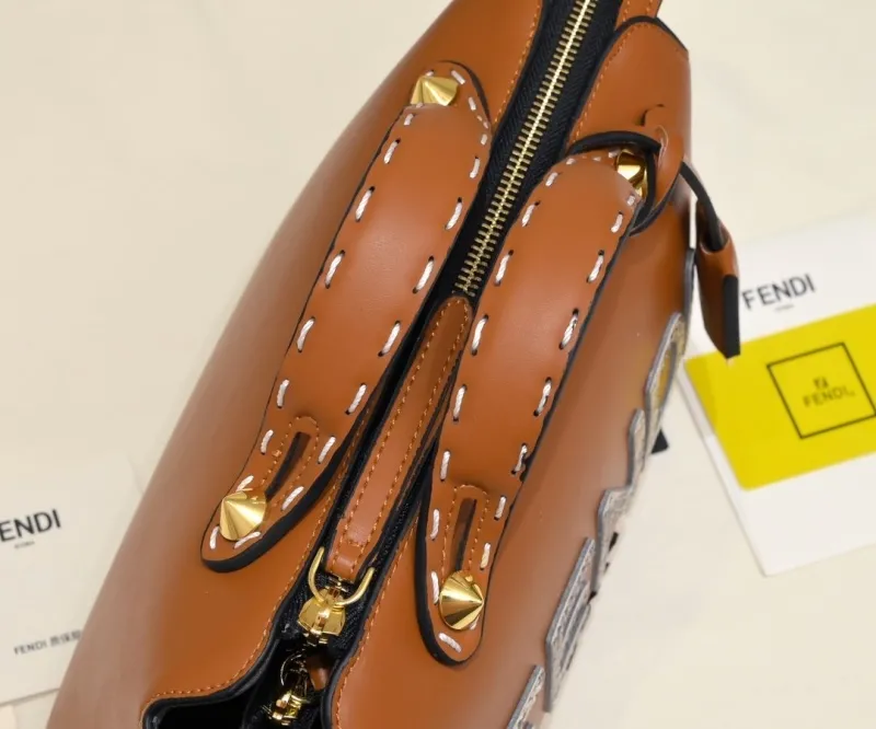 Fendi First 33 Brown Leather Crossbody Handbag - Image 5