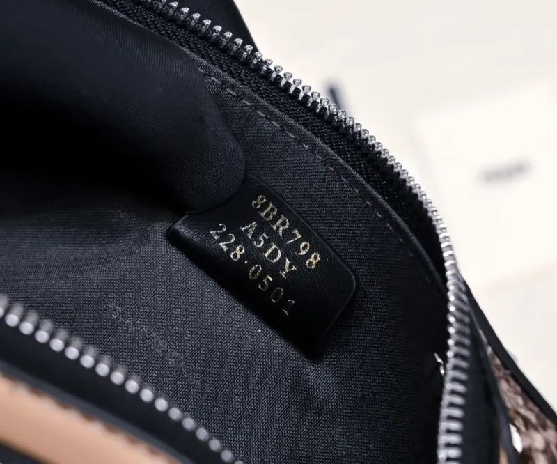 Fendi First Beige Leather Crossbody Bag - Image 6