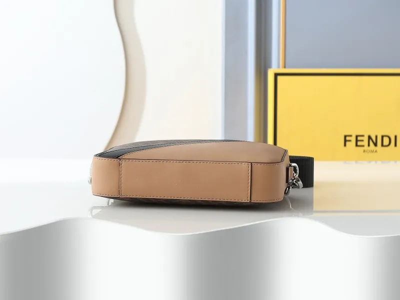 Fendi Brown FF Monogram Crossbody Satchel Bag - Image 4
