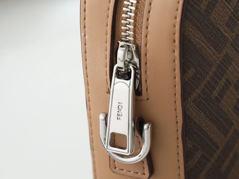 Fendi Brown FF Monogram Crossbody Satchel Bag - Image 5