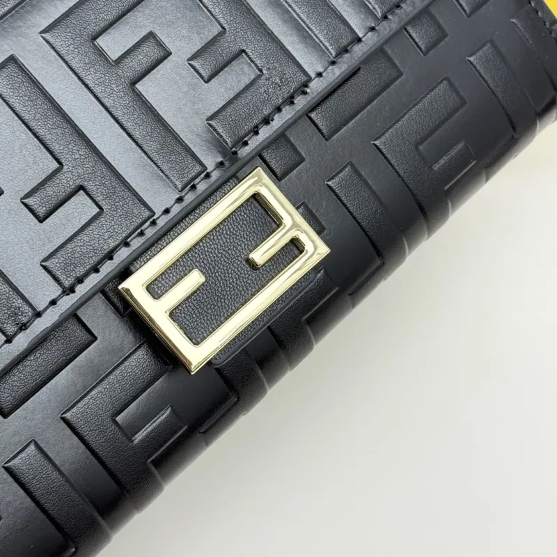 Fendi Black Chain Wallet Bag 19 - Image 5