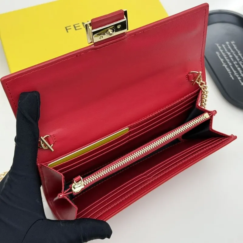Fendi Red Chain Wallet - Image 7