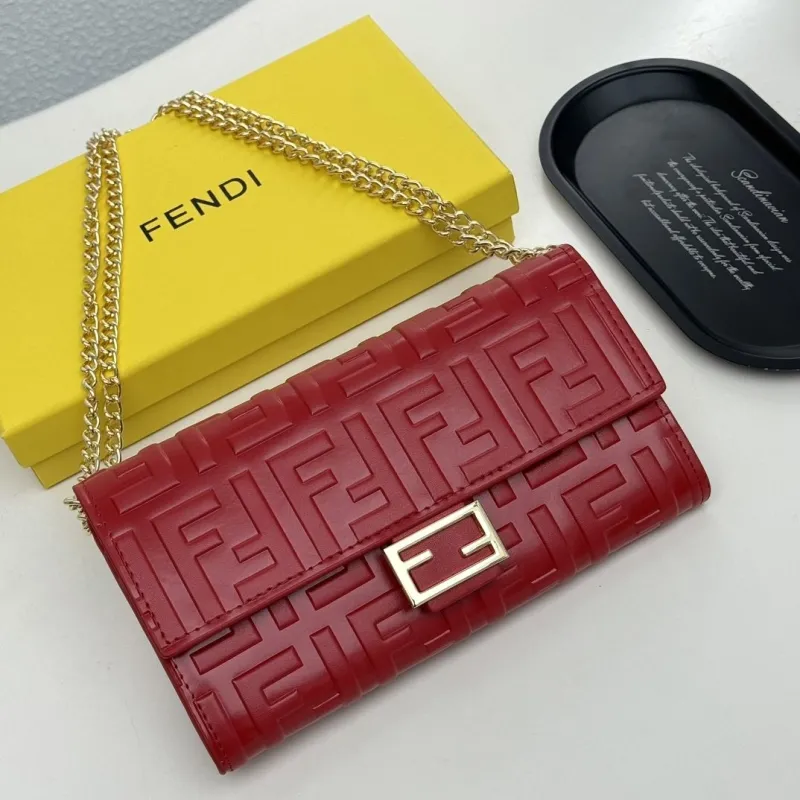 Fendi Red Chain Wallet - Image 9