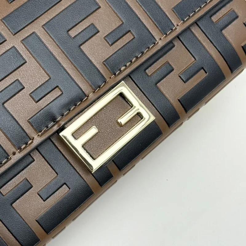 Fendi Brown FF Monogram Chain Wallet Bag - Image 5