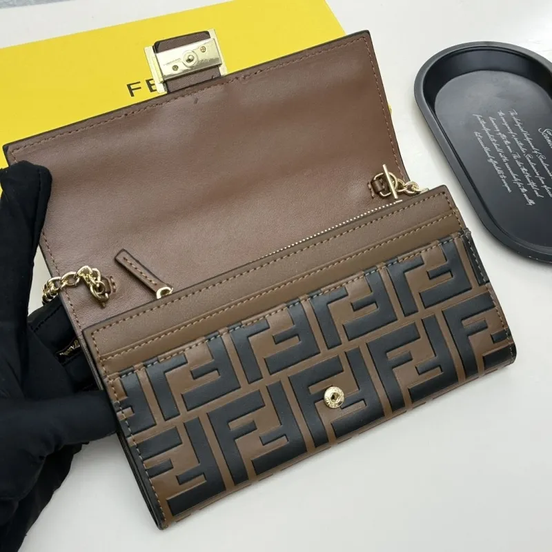 Fendi Brown FF Monogram Chain Wallet Bag - Image 6