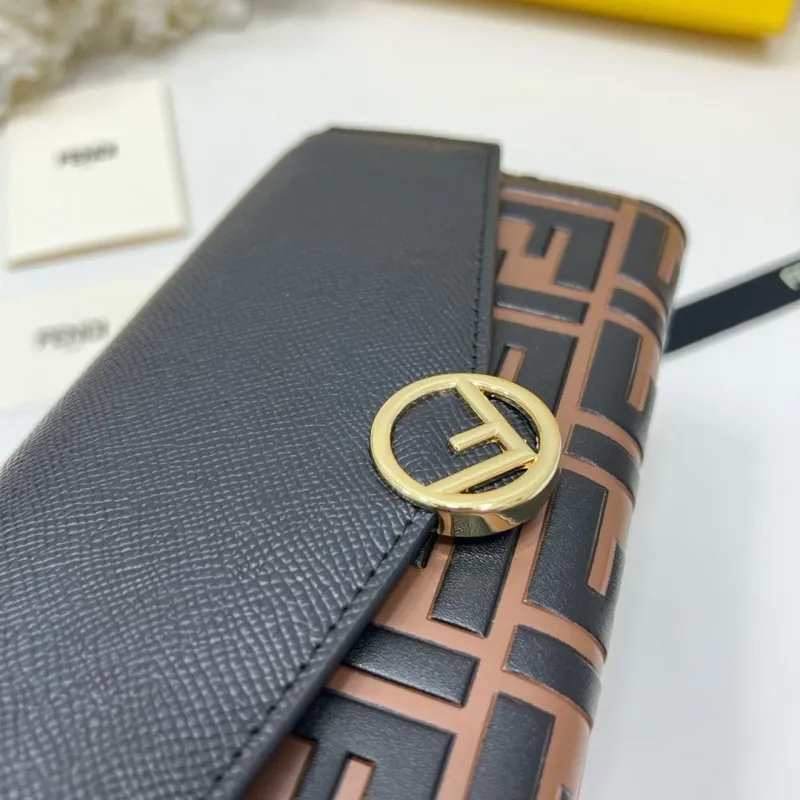 Fendi Black Brown FF Monogram Chain Wallet Bag - Image 6