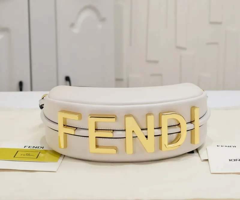 Fendi White Leather Satchel Crossbody Bag - Image 4