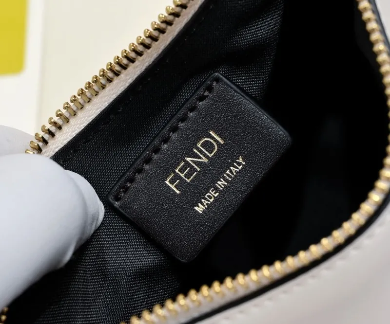 Fendi White Leather Satchel Crossbody Bag - Image 9