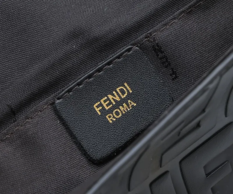 Fendi Black Chain Satchel Shoulder Bag - Image 8