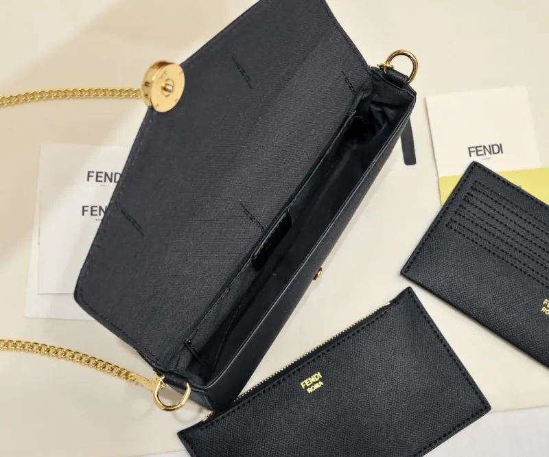 Fendi Black Leather Chain Crossbody Bag - Image 6