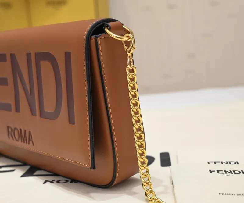 Fendi Roma Brown Chain Shoulder Bag - Image 3