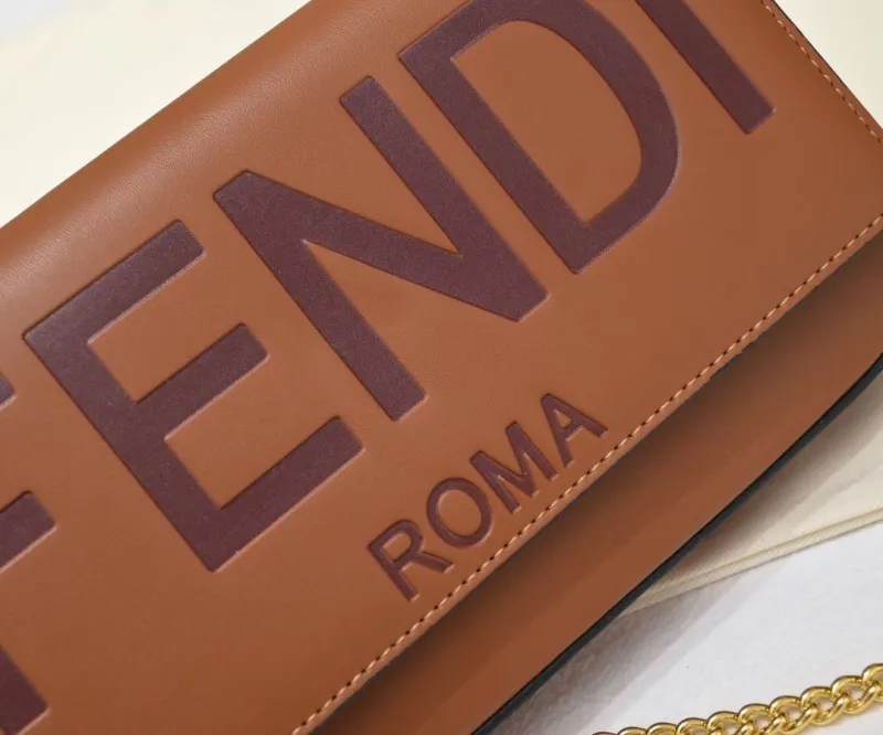 Fendi Roma Brown Chain Shoulder Bag - Image 4
