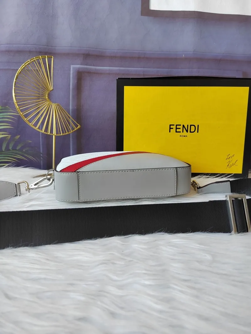 Fendi White Gray Red Crossbody Camera Bag - Image 4