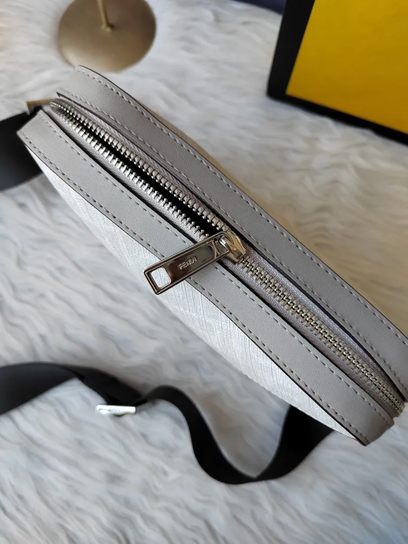Fendi White Gray Red Crossbody Camera Bag - Image 6