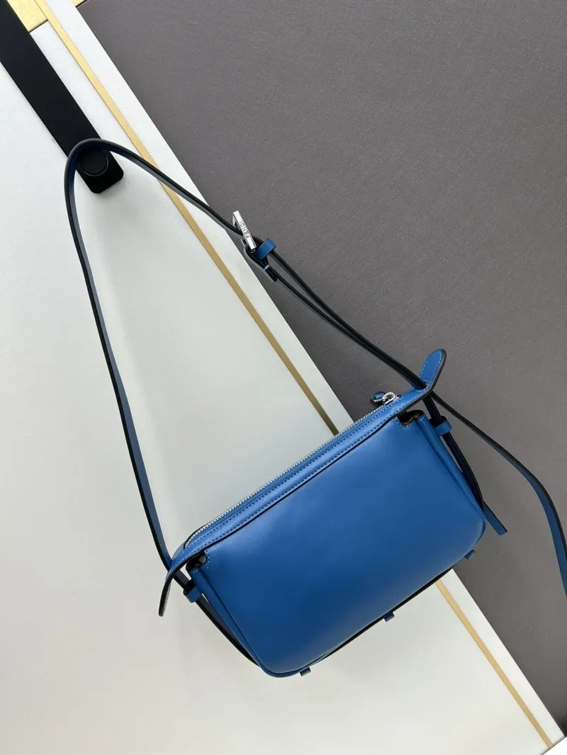 Alternative view of Fendi Satchel Bags-135