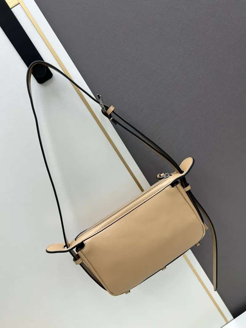 Alternative view of Fendi Satchel Bags-136