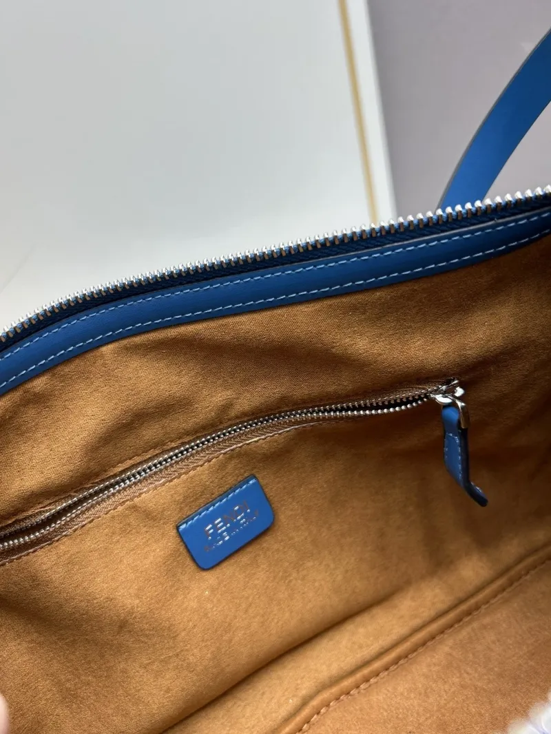 Fendi Blue Leather Crossbody Satchel Bag - Image 8