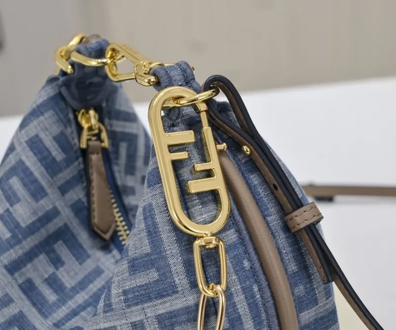 Alternative view of Fendi Satchel Bags-151