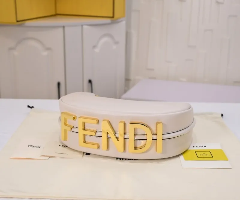 Fendi White Hobo Bag 163 - Image 5