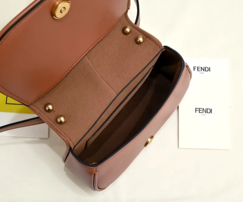 Fendi Brown Leather Crossbody Saddle Bag 170 - Image 9