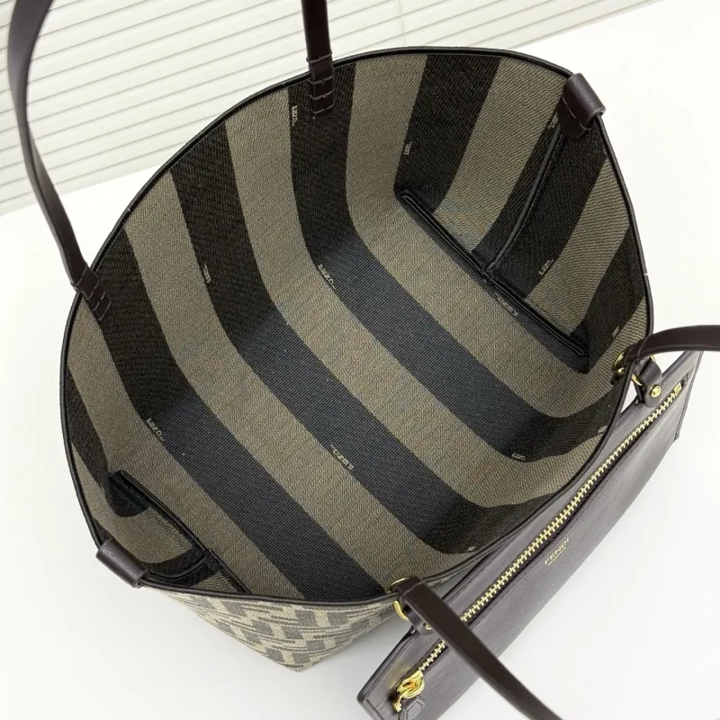 Fendi Shopping Bags-2 - Image 7