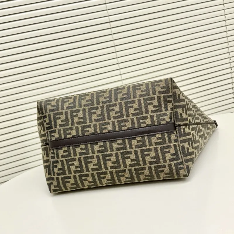Fendi FF Monogram Brown Tote Bag - Image 4