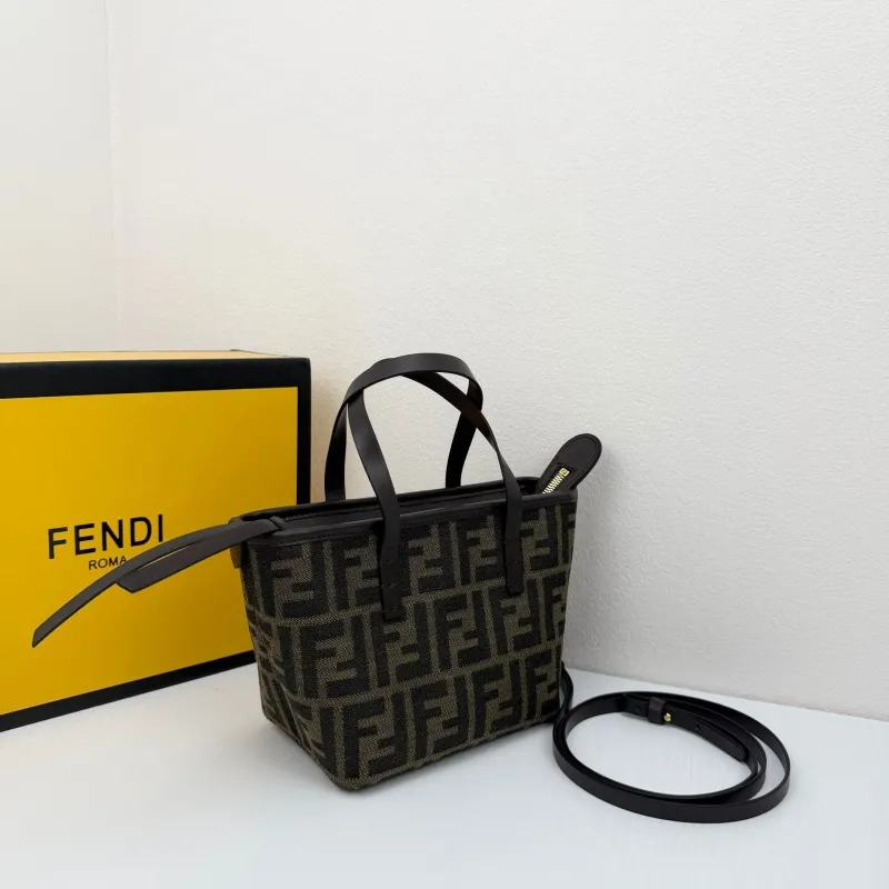 Alternative view of Fendi Shopping Bags-10