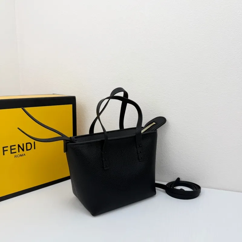 Alternative view of Fendi Shopping Bags-11