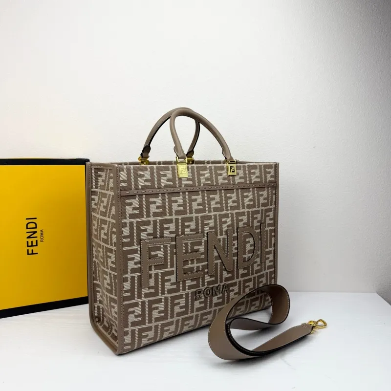 Alternative view of Fendi Shopping Bags-12