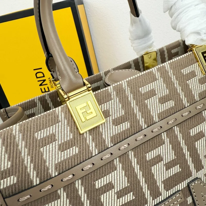Fendi Shopping Bags-15 - Image 6