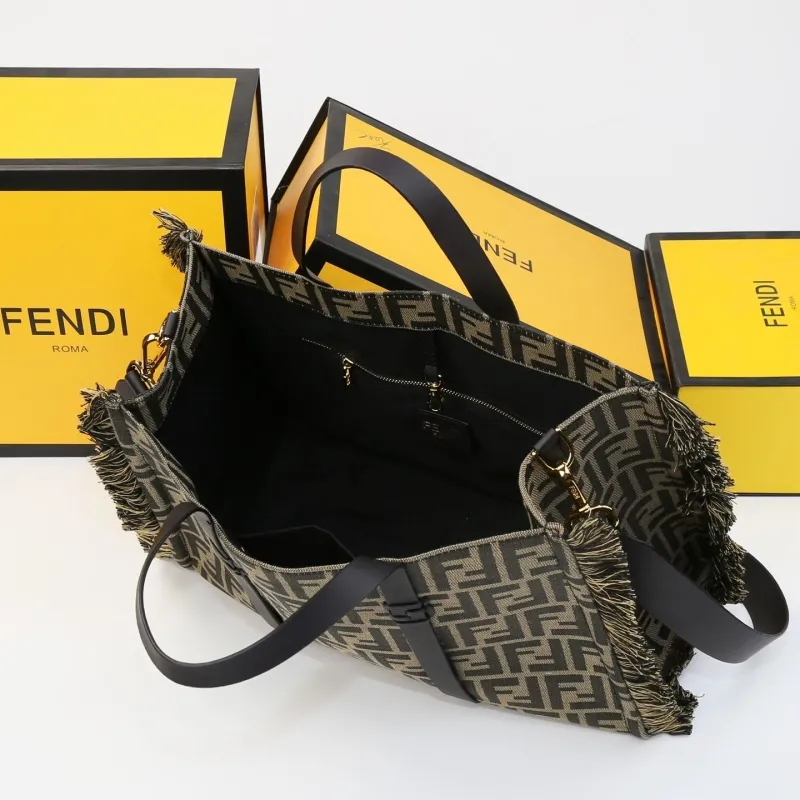 Fendi Fringed Zucca Tote Bag - Image 9