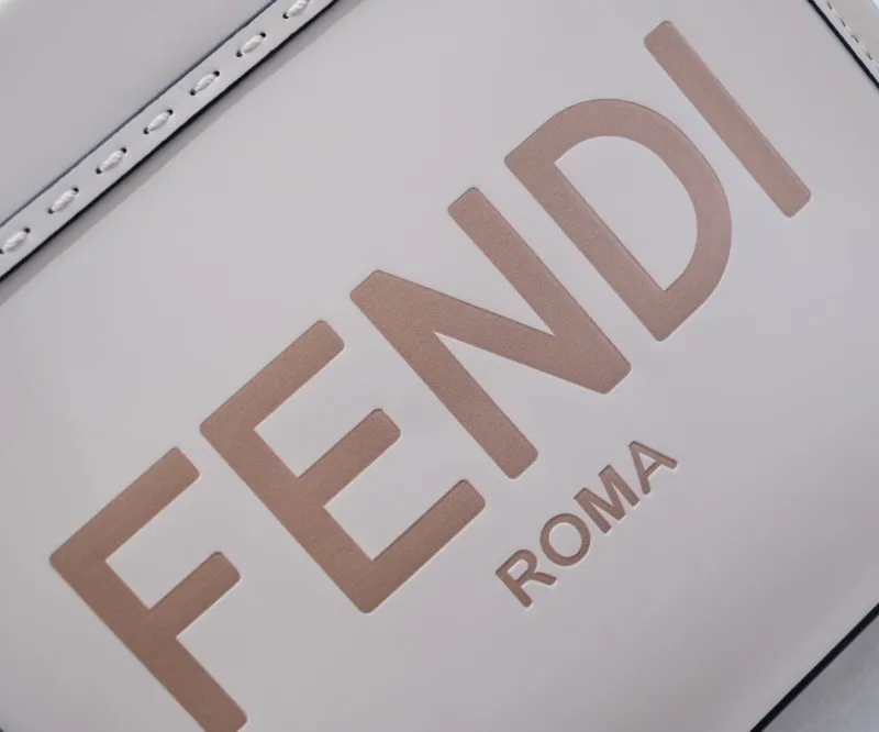 Fendi Roma Cream Leather Tote Shoulder Bag - Image 4