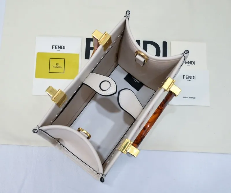 Fendi Roma Cream Leather Tote Shoulder Bag - Image 9
