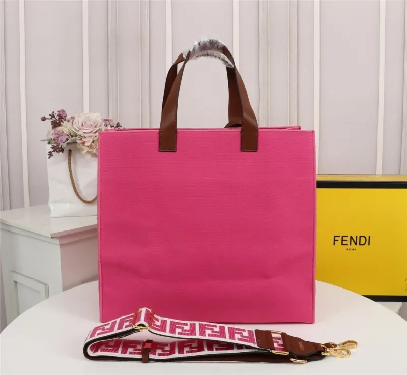 Fendi Pink FF Monogram Tote Bag - Image 5